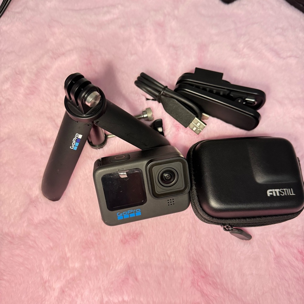 GoPro Hero 10 - Picture 2 of 8